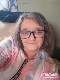 Introduction and photo sharing