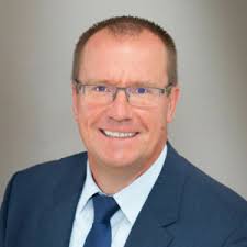 Robert Vitt: Finanzberater in Neckartenzlingen