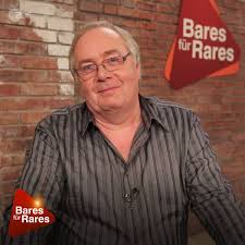 Die neue folge gibt es nämlich auch in unserer mediathek. Bares Fur Rares Thorsden Schlossner Der Neue Bei Bares Fur Rares Facebook