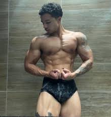 Pr33ttyboyjay: *POV*: Teen muscle jock cums - ThisVid.com