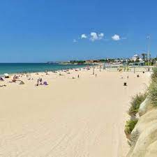 Ein portugal urlaub sollte bei jedem urlauber auf der bucketlist stehen. Strande In Lissabon Der Beste Strand In Lissabon