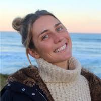 600+ perfiles de «Copello»