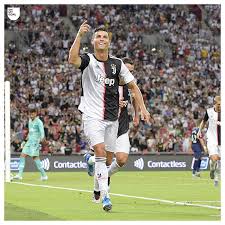 His overall rating in fifa 21 is 70 with a potential of 80. Oh My Goal Cristiano Ronaldo I M The Best In History No Matter What People Say Facebook