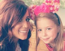 Chelsea anne houska chelsea houska hair color: Chelsea Houska Changes Daughter S Name Visitation Schedule With Adam Lind The Hollywood Gossip