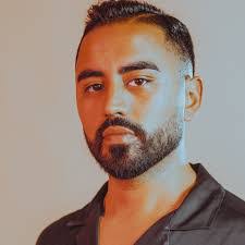 Mike Kiraly's Instagram, Twitter & Facebook