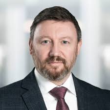 Bruce Stephen Banking & Financial Services Partner