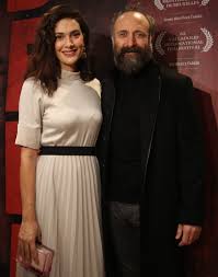 We did not find results for: Halit Ergenc Ten Han Aciklamasi Berguzar Korel De Cok Heyecanli Magazin Haberleri Magazin Haberleri