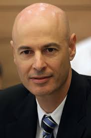 PM appoints Foreign Ministry director general as temporary Civil Service  commissioner