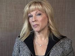 "Selling New York" Fashion Sells (TV Episode 2012)