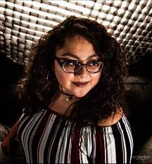 Kari Martinez's Instagram, Twitter & Facebook