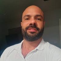 Michael Arista's Instagram, Twitter & Facebook