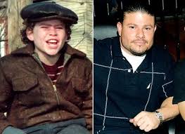 Where Are They Now A Christmas Story House Ralphie S House Restored To Its A Christmas Story Sp Christmas Story Movie A Christmas Story Then And Now Photos
