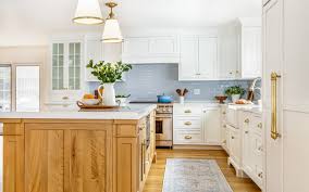 Kitchen Remodel Trends 2026: What Homeowners Are Choosing Right Now - Lewis  & Weldon Custom Design Builder
