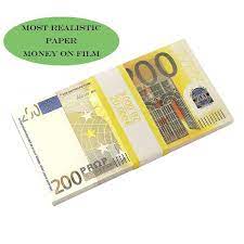 At that time the currency had reached its highest value. Euro Billets For Sale 200 Billets Flash Tres Realiste De 200 Euros