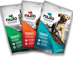 Homemade dog treats with parsley will give your dog fresh breath while aiding in digestion. Amazon Com Nulo Puppy Adult Freestyle Trainers Dog Treats Variety Pack Healthy No Gluten Low Calorie Dog Training Rewards Everything Else