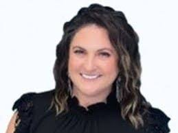 Allison Barnes's Instagram, Twitter & Facebook