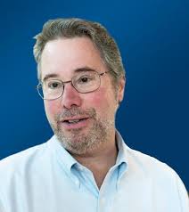 23andMe grabs former Genentech science boss, will develop drugs