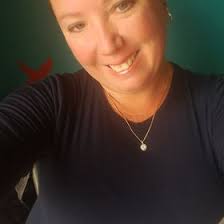 Amber Erdmann (amberroseroach)