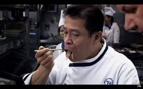 Ramsay was tasked with cooking a pad thai meal to a group of thai monks. People Love This Chef Telling Gordon Ramsay He Can T Cook Thai Food
