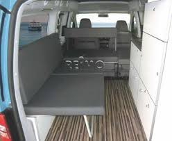 Das günstigste angebot beginnt bei € 640. Bett Inklusive Hochwertigem Schaumstoff Und Bezuge Vw Caddy Lang Mini Camper Ausbau Berlingo Kangoo Campingbus Ausbau Reimo Shop