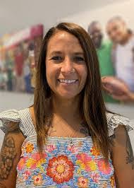 Rachelle Roark's Instagram, Twitter & Facebook