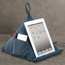 Canvas Kiss Pillow Storage Caddy Pillow Levenger Reading Accessories Pillow Storage Diy Sewing