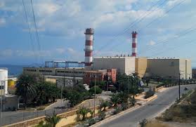 Η αναφορά στη διαφωνία τσιόδρα για τα σχολεία. Toyrkos Ar8rografos Sthneis Pyrobola Sto Tsesme Kai Prosballeis Th Deh Ths Xioy To Nhsi Peftei Se Kwma Den Xreiazetai Kan Na Kanoyme Apobash Newsbreak