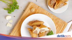 Kucuri dengan air perasaan jeruk nipis. Jajan Tahu Bakso Gurih Di 5 Toko Online Ini