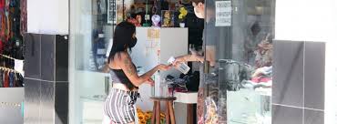 Na fase laranja do plano são paulo, serviços não essenciais podem funcionar apenas por oito horas diárias, e o atendimento presencial deve ser interrompido campinas, registro e sorocaba também recuaram para a fase laranja do plano de quarentena. Caraguatatuba Segue Na Fase Laranja Do Plano Sp E Mantem Atividades Economicas Liberadas Com Restricoes Prefeitura De Caraguatatuba