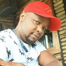 Good morning.. Ndambiririe Mugunda Ngianirira nguo Mukawa Video ini Gicagi  ringi Wuini ini Nitucemanie Kameme fm na wakirumba na kihenjo thaa ithano  turirikane kuria twoimire. Thayu. Throw back Thursdays ,