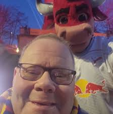 🇧🇷 𝗕𝗿𝗮𝘀𝗶𝗹𝗶𝗮𝗻𝗶𝘀𝗰𝗵𝗲 𝗢𝗳𝗳𝗲𝗻𝘀𝗶𝘃-𝗣𝗼𝘄𝗲𝗿 𝗳𝘂̈𝗿 #RBL  🎇 RB Leipzig verpflichtet #Rômulo von Göztepe Spor Kulübü. Der Brasilianer  wird mit der Rückennummer 4️⃣0️⃣ auflaufen und unterschreibt einen Vertrag  bis 2030! ✍️ Bem ...