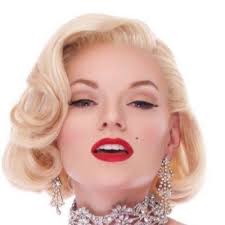 Ruby Lewis (@rubylewla)