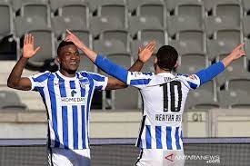 The official hertha bsc online fanshop. Hertha Lompat Tinggalkan Zona Degradasi Setelah Menang Atas Leverkusen Antara News