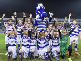 Die sportvereniging roda juliana combinatie kerkrade (bis august 2010 nur roda jc) ist ein fußballverein aus der gemeinde kerkrade in den niederlanden (im süden der provinz limburg), dessen erste mannschaft in der saison 2020/21 in der eerste divisie, der zweithöchsten niederländischen fußballliga, spielt. De Graafschap Roda Jc Fotoalbum Rabo Superboertjes