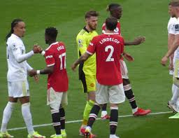 Chelsea host chesterfield, man utd v aston villa, west ham v leeds last updated on 6 december 2021 6 december 2021. Leeds United F C Manchester United F C Rivalry Wikipedia