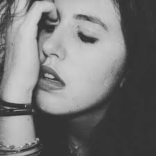 Stream Evie Stone music