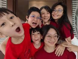 第一年我们一起穿Ang Ang🧧 一直保持青春美丽💖 身体健康安康🍊 #新年#初一#龙年行大运🐲