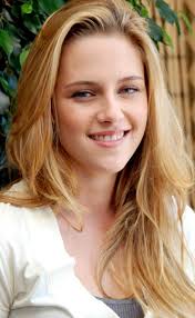 Kristen Stewart Blond Straight Long Hair Kristen Stewart Hair Hair Styles Cute Blonde Hair