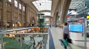 The platforms are lined up in a logical way like hauptbahnhofs of munich, frankfurt, nuremberg and koln. Leipzig Hauptbahnhof Auszeichnung Fur Architektur Und Kundenfreundlichkeit