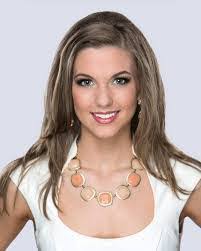 Shari Piper's Instagram, Twitter & Facebook