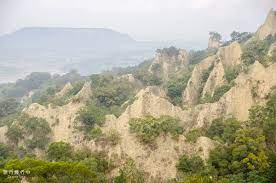 苗栗景點推薦 火炎山 natural landmarks landmarks nature