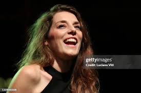 726 fotos e imágenes de alta resolución de Sara Jane