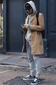 Triples piqûres, empiècements noir résistants et étanches, poches genouillères, renfort entrejambe et. Comment Porter Un Pantalon Gris Homme Psm