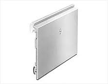 Das alu wandanschlussprofil besteht aus einer aluschiene und einer epdm gummidichtung und dient dazu die stelle zwischen der überdachung und der hauswand abzudichten. Wandanschlussprofil Raku Fabrikate Fur Dach Wand Gmbh