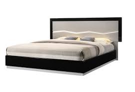 J And M Furniture Turin Bed King In 2020 Panel Bed Modern Platform Bed Modern Bed