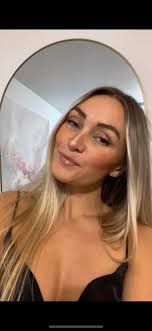 Toronto singer songwriter seeking live musicians