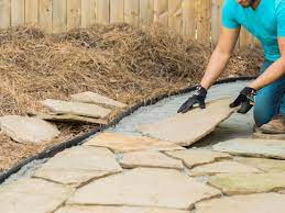 How To Lay A Flagstone Pathway How Tos Diy Options abound when laying a flagstone walkway, from choices of stone to the method used to finish it off. how to lay a flagstone pathway how