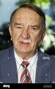 Alexander may darsteller -Fotos und -Bildmaterial in hoher Auflösung