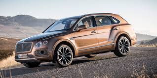 El Bentley Bentayga De Prisk Es El Tanque De Tus Suenos Car And Driver Car Guys Cars New Cars