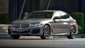 Read car reviews and compare prices and features at carlist.my. Facelifted Bmw 5 Series Arrives In Thailand Will Malaysia Be Next Autobuzz My